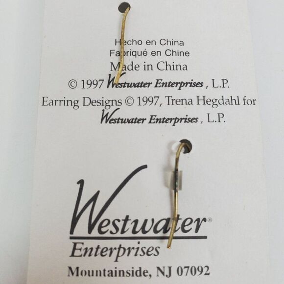 Trena's Trinkets Vintage 90s NOS Halloween Black Cat Witch Ceramic Hook Earrings - Picture 4 of 13